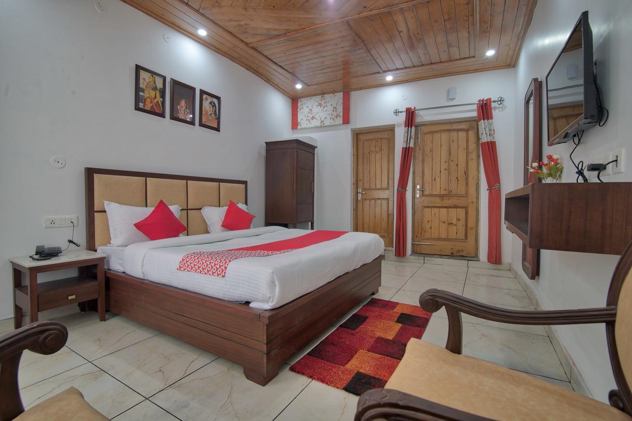 Oyo 13755 Woodstock Inn Dalhousie Dış mekan fotoğraf