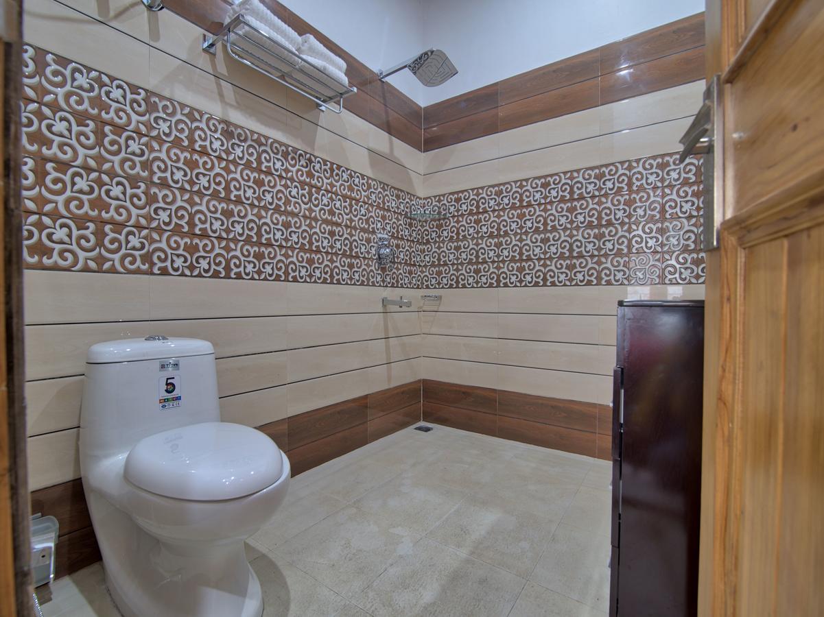Oyo 13755 Woodstock Inn Dalhousie Dış mekan fotoğraf