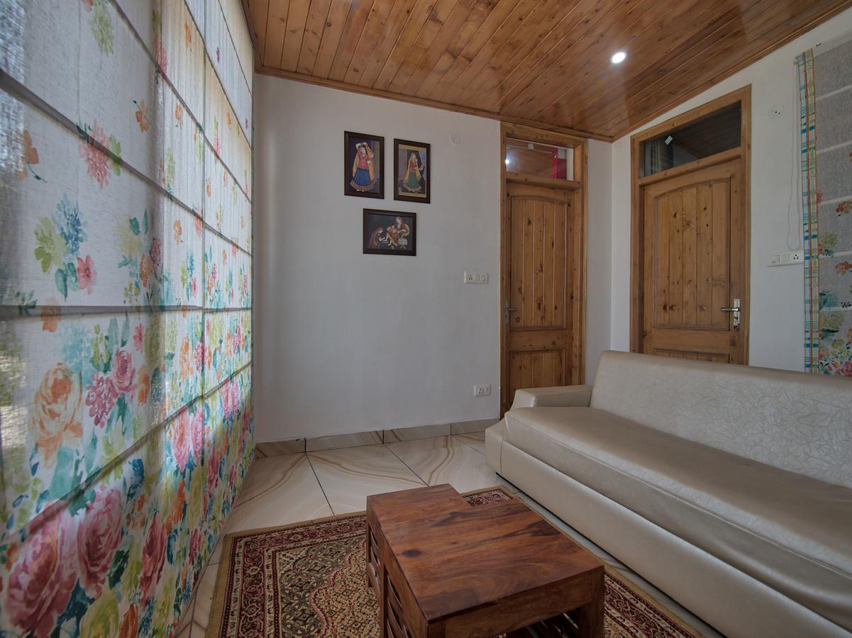 Oyo 13755 Woodstock Inn Dalhousie Dış mekan fotoğraf
